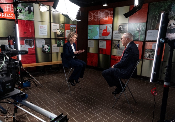 David sits down with Dr. Brandie Smith, Director of the Smithsonian's National Zoo and Conservation Biology Institute,